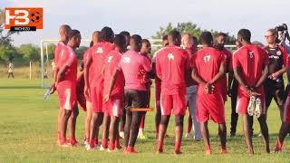 Alichokifanya Kocha mpya wa Simba kwa wachezaji baada ya mazoezi