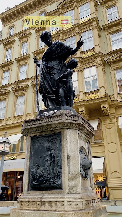 Wherever you are, Vienna is here waiting for you 😍❤️👍 #Vienna #Austria #ViennaCity #ViennaToday