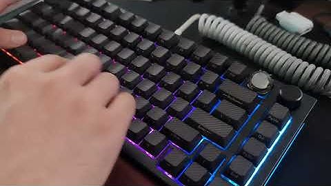 Glorious GMMK Pro Triple Gasket Build with Everglide Dark Jades