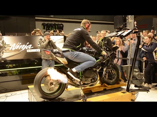 326BHP Kawasaki H2R spits flames on Motorbeurs Utrecht - YouTube