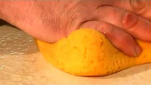 How to Clean Thinset From Tiles