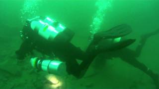 Backmount V Sidemount Stage Dive