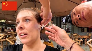 Crazy Traditional Ear Cleaning in China
