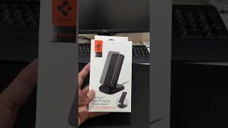 Spigen Wireless Power Bank Unboxing - (Samsung S21 FE) 🥰
