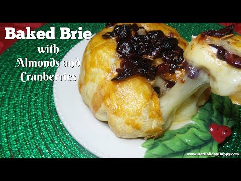 Holiday Appetizer|Baked Brie with Almonds and Cranberries