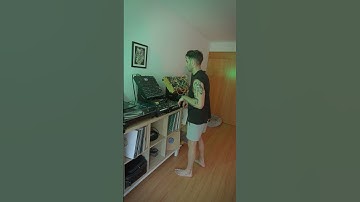 Dance To This Dawless Techno Jam  #techno #productionmusiclive #electronicmusic #dj #live