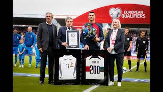 Ronaldo nhận kỷ lục Guinness.