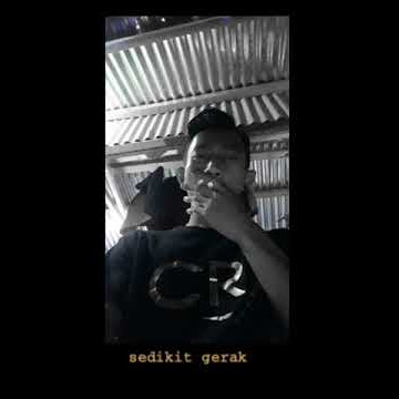 Banyak gaya kosong isinya