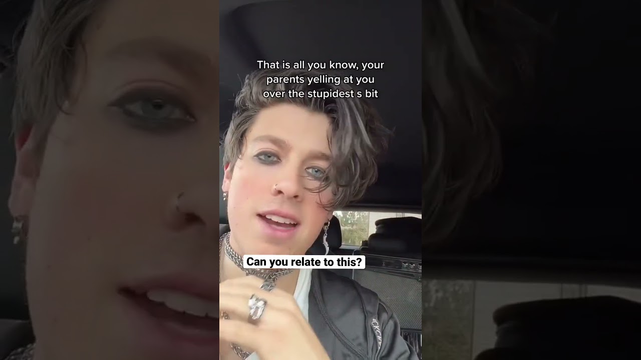 Смотреть «A message to all Emo Kids… #emo #goth #gothic #alternative #rockmusic #hardrock #punk #poppunk #alt» на YouTube Смотреть «A message to all Emo Kids… #emo #goth #gothic #alternative #rockmusic #hardrock #punk #poppunk #alt» на YouTube