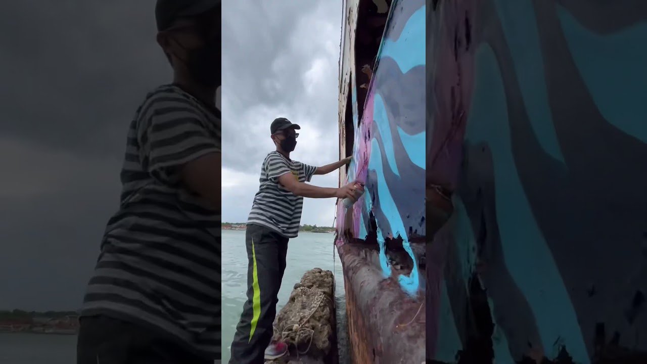 RECKCNVS menggambar di bekas kapal laut | Indonesia Graffiti 2023 
