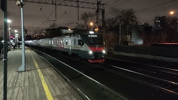 ЭП2Д - 0138 и ЭГЭ2Тв - 063 на станции Серп и молот (МЦД-4). 