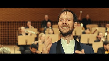 白血病と診断されたスター指揮者の兄　弟の隠れた才能を応援　「ファンファーレ！ふたつの音」予告