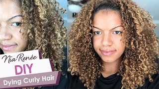 HOW TO DYE CURLY HAIR AT HOME: Blonde Balayage Highlights on Naturally Curly  Hair | Nia Renée - YouTube