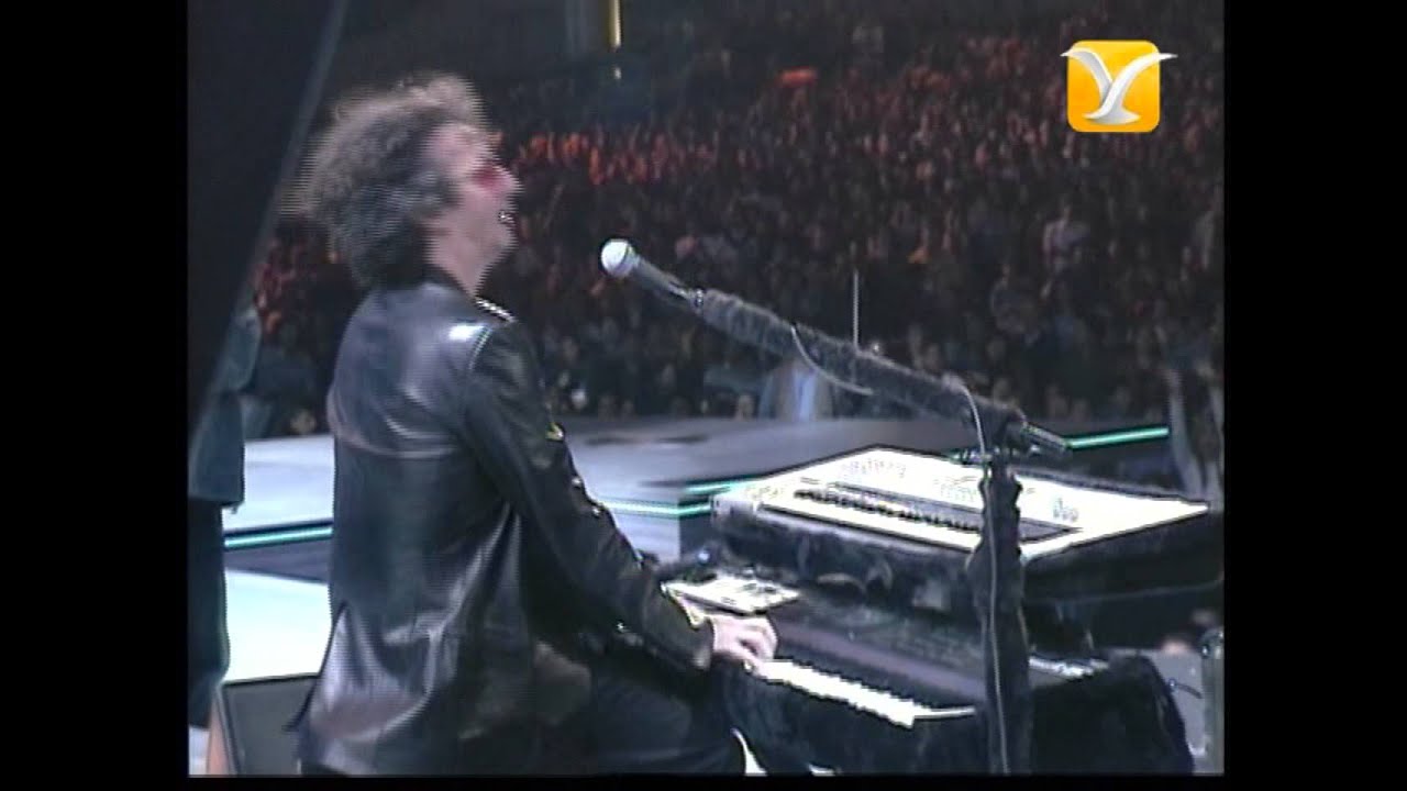 Fito Paez, Tumbas de la Gloria, Festival de Viña 2002 YouTube