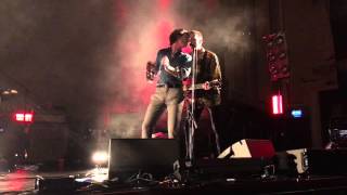 The Last Shadow Puppets - Standing Next To Me live @ Usher Hall (Edinburgh UK)