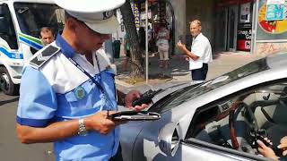 Un Sofer Refuza Sa Se Legitimeze In Bucuresti