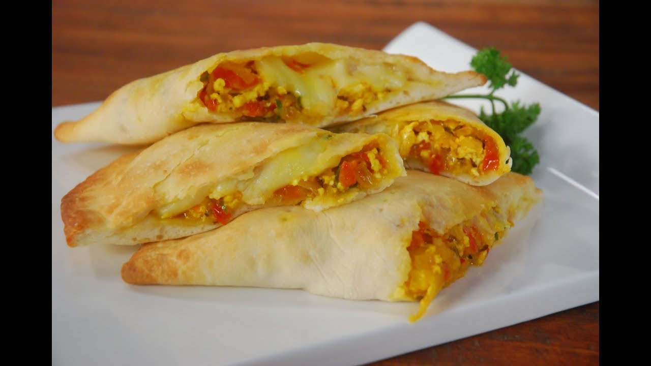 Mini Calzone | Cooksmart | Sanjeev Kapoor Khazana