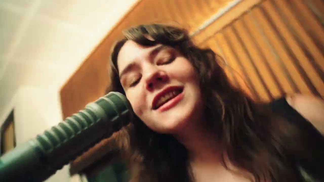 Nina Caroline (Live from Funkaus) - Stevie