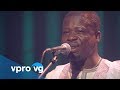 Capture de la vidéo Mamadou Diabaté & Percussion Mania - Kalanso (Live @Tivolivredenburg Utrecht)