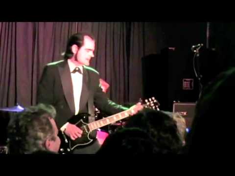Unknown Hinson - Train Time - I Fought The Law - 2009-08-01 Berkeley Cafe Raleigh NC