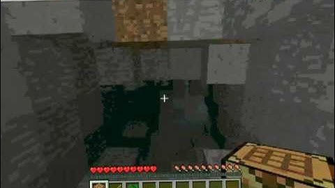 Lets Play MineCraft! (1.0.0 part 1) Starting moves!