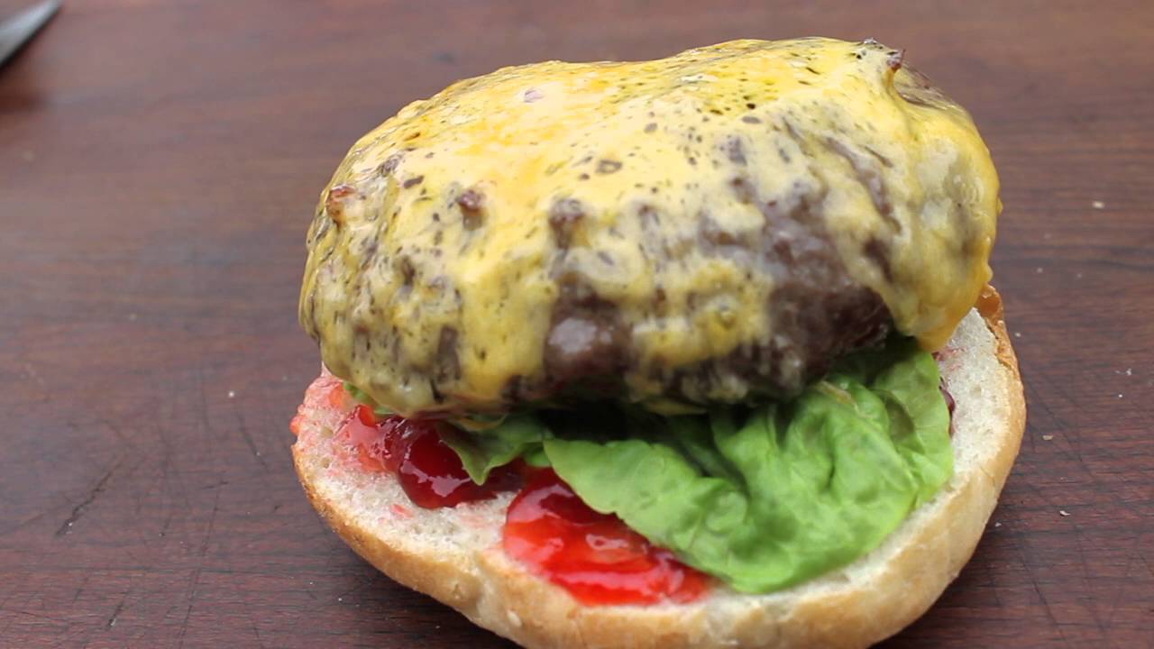 Tajima Wagyu PB&J Bacon Burger - deutsches Grill- und BBQ-Rezept ...