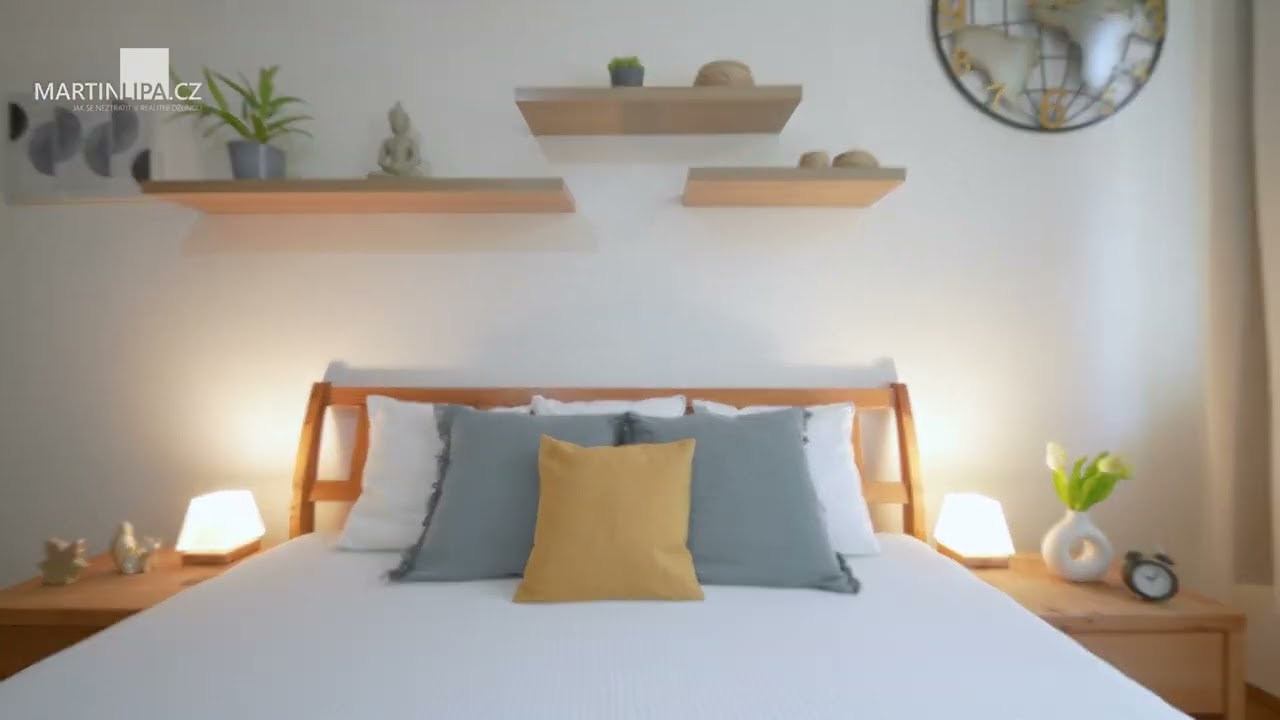 MARTIN LÍPA: Příští stanice 2+kk Sedlčanská