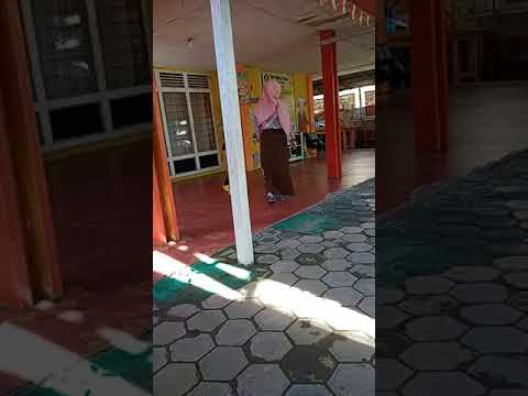 Abang AL sekolah TK usia 6 tahun & Anggun sekolah PAUD usia 3 tahun. KB & TK AN NISA