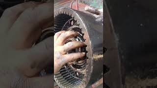 | installing new seal and bolt | mercedes truck |