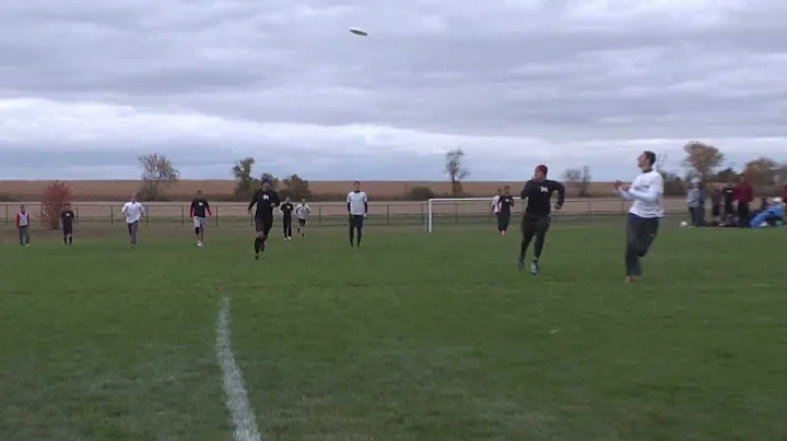 Joe hucks to eric for the score