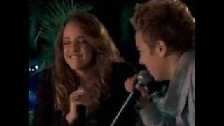 Maria Gadú e  Ana CarolinaMais - mais que a Mim