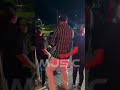 raphy pina tomándose fotos con los fans en Panamá #raphypina #fans #fotografia #panamá #ticos #natti
