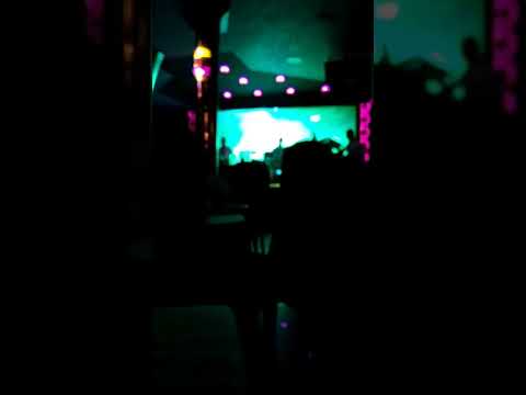 سهرة فنية النجمة الحمراء