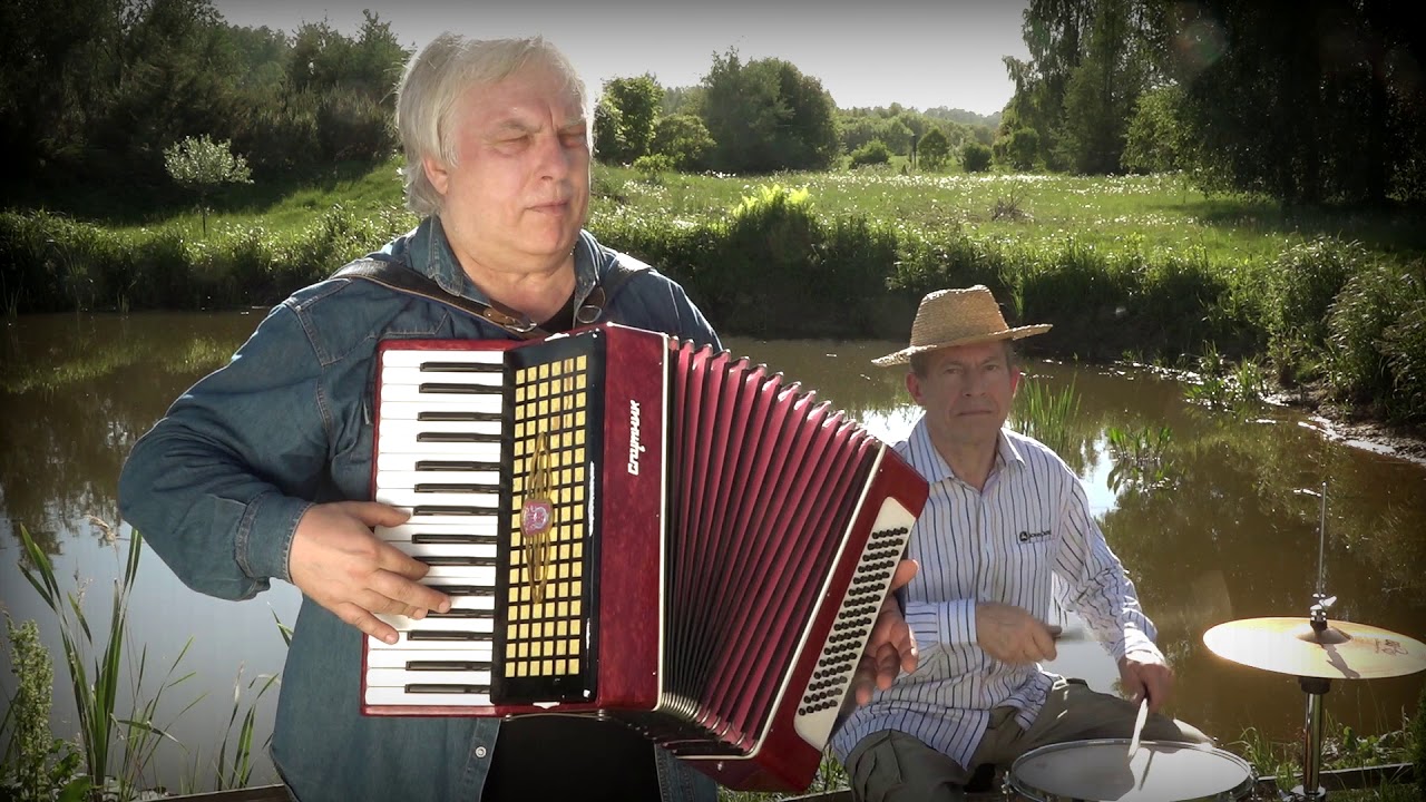 ZILAIS LAKATIŅŠ Līgo māmiņ