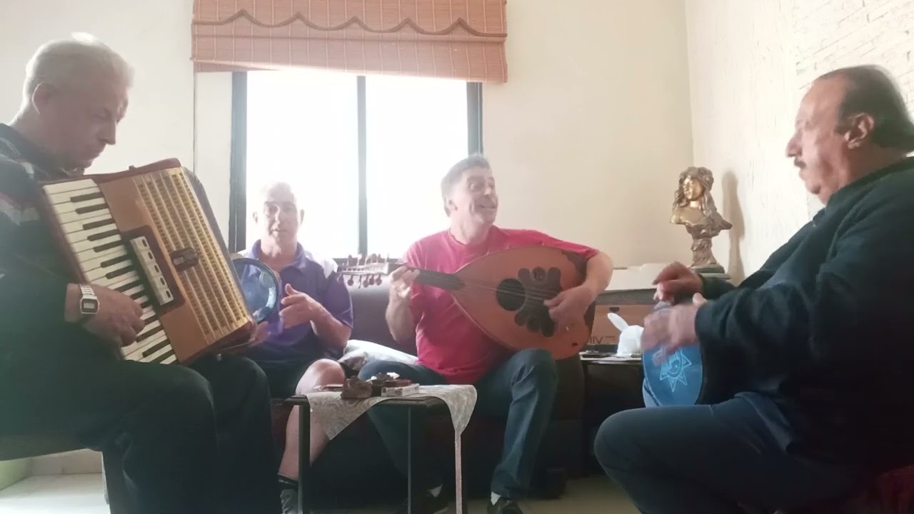 قال ايه بيسالوني عنك لورده الجزائرية غناء الملحن فؤاد راجي الاسعد مع عازف الاكرديون فاروجان يحيايان