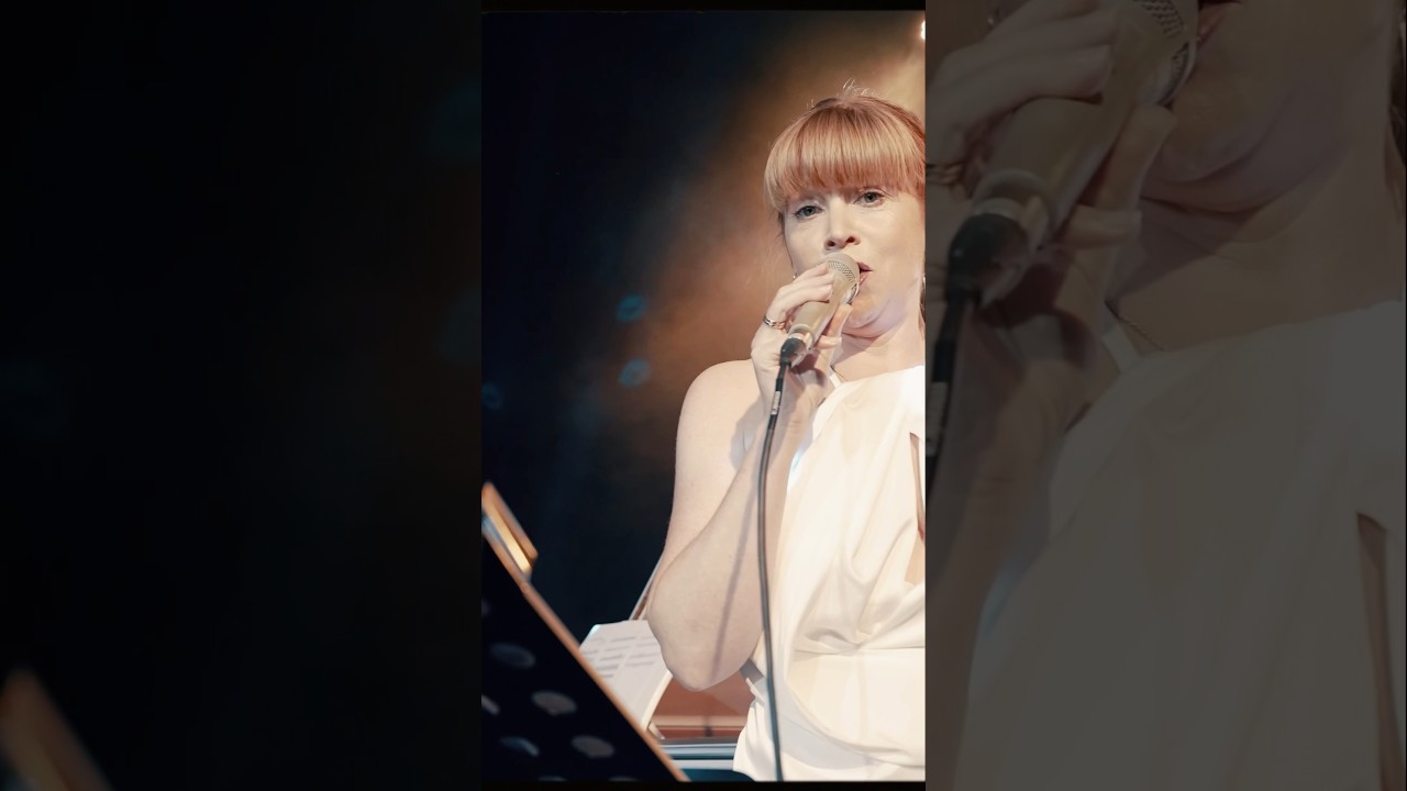 Sarah Oschlag & Swing Paradise All Stars Big Band - I Ain’t Got Nothing but the Blues