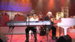 Video thumbnail of "Michael McDonald and Billy Preston - I Was Made to Love Her (Live)"