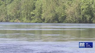 Recovery operation in the Connecticut River in Suffield