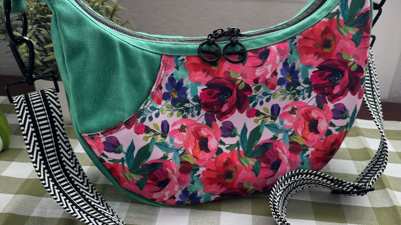 No longer live: Let's cut out the Crescent Crossbody Bag by Kandou Patterns