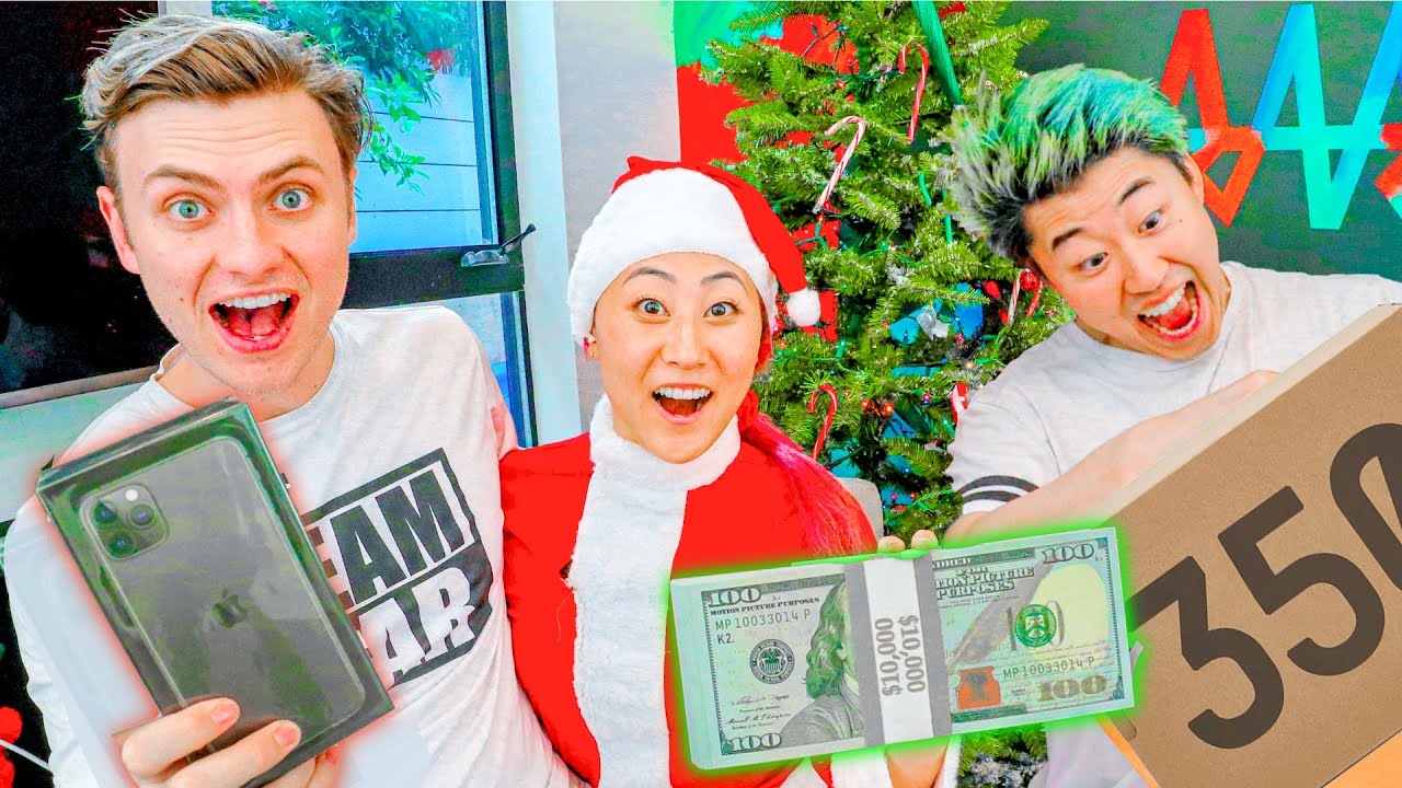 SURPRISING FRIENDS WITH $10,000 PRESENTS!!