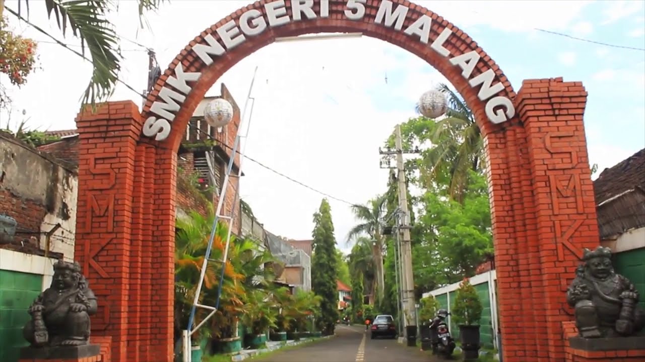 HIGHLIGHT SMKN 5 MALANG - YouTube