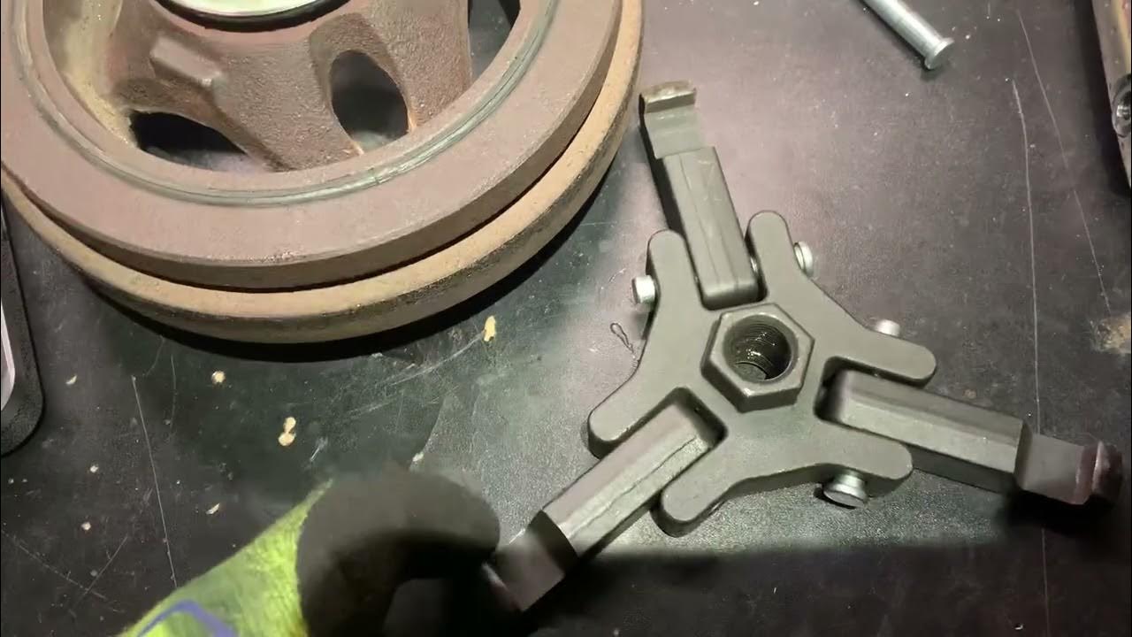 Dodge ram 5 7 hemi harmonic pulley removal tip youtube