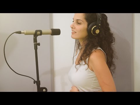 Mic Demo - AKG C1000s on Vocals