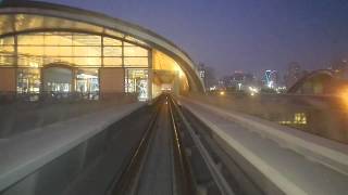 Experience Series: Dubai Metro Transit @ Dusk | in HD.