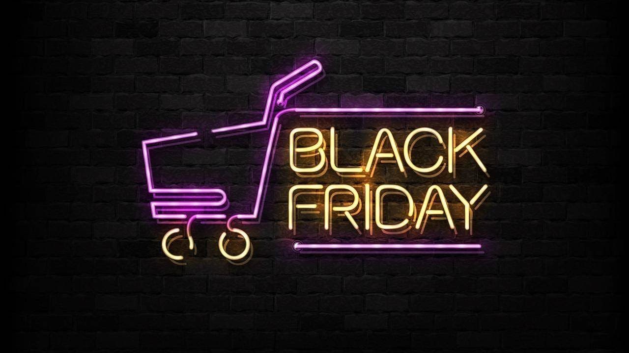 Financial Guru Alexa Von Tobel Reveals the Best Buys On Black Friday and Cyber Monday | Rachael Ray Show