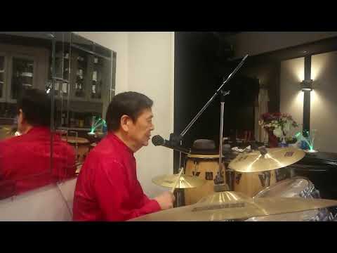 夕月【黛ジュン】1968年発売のヒット曲🎵黛の亡き実兄との想い出から三木たかしが作詞作曲した。カバー／成増ハピネスの名物マスター