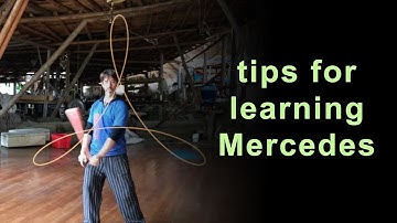 Poi Spinning: Learn the Mercedes (Triquetra Antispin meets Extension)