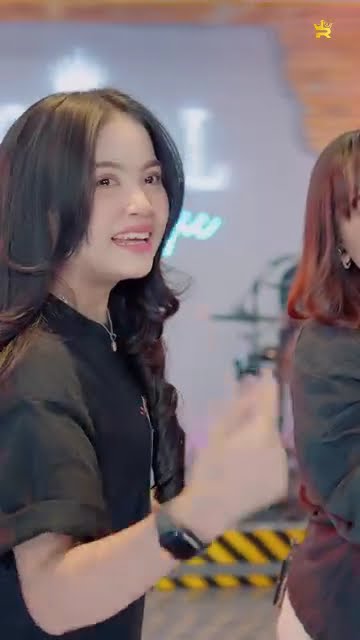 dinda teratu x happy asmara #dindateratu #happyasmaramusic #beranda