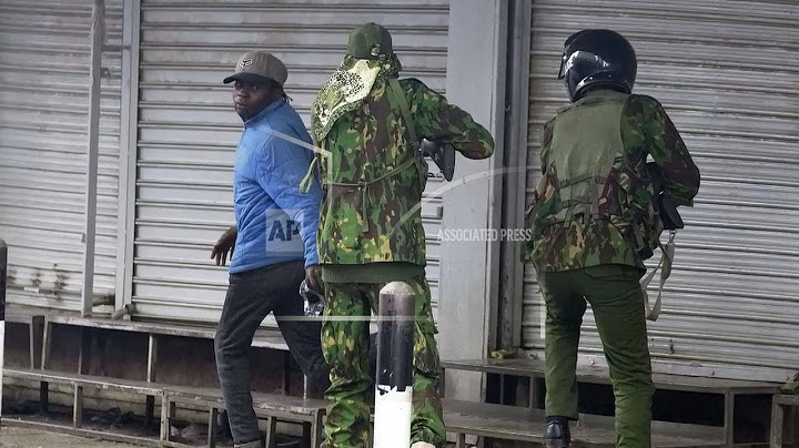 AP photographer recounts capturing shooting of a man by a Kenyan police officer during protests
