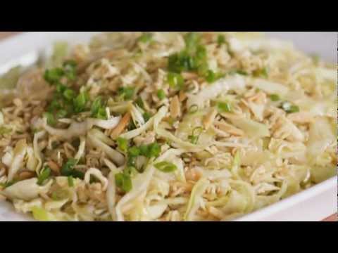 How to Make Crunchy Ramen Noodle Salad